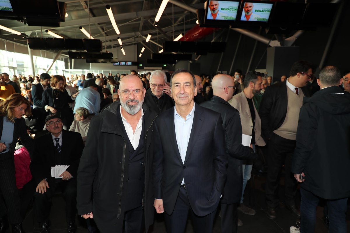 Stefano Bonaccini con Giuseppe Sala durante la campagna elettorale per l'Emilia-Romagna