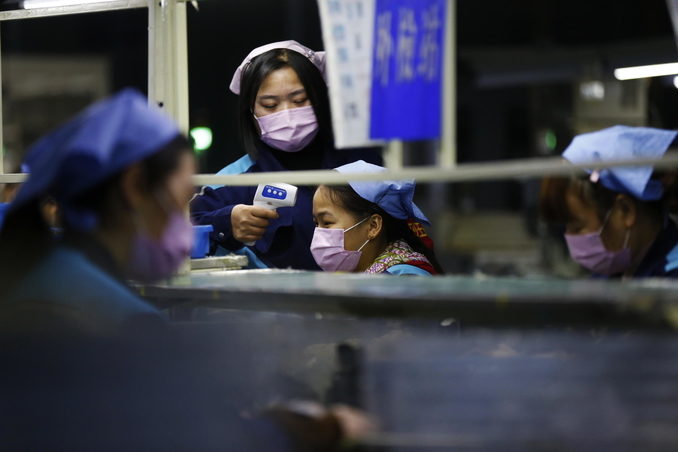 Cina, coronavirus. «Che razza di governo è questo?»