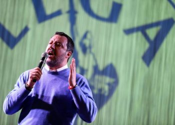 Comizio di Matteo Salvini sul palco della Lega