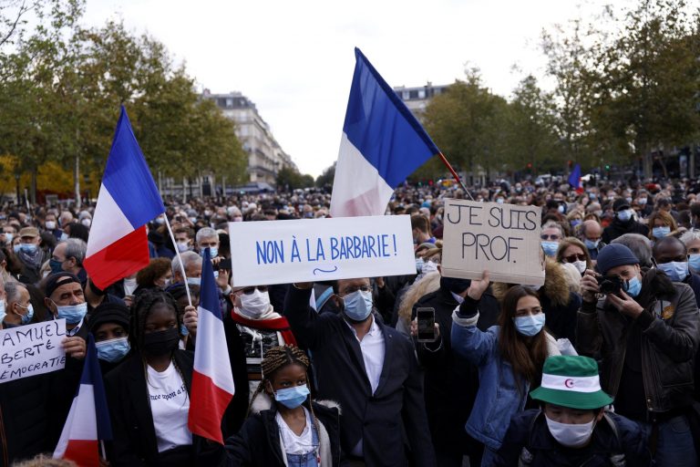 Francia. «Da 15 anni fingiamo di non vedere l’islam radicale nelle scuole»