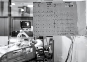 Elettrocardiogramma in reparto di ospedale