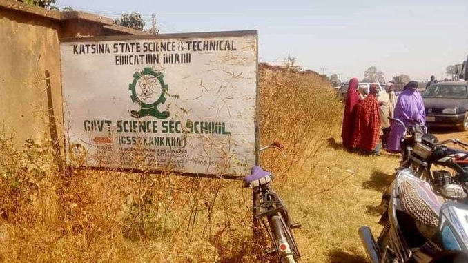 Nigeria. Più di 500 studenti rapiti da Boko Haram. «Picchiati come bestie»