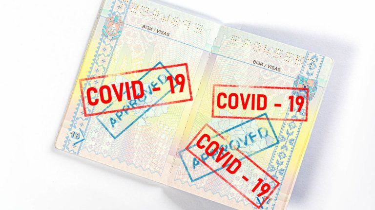 «Il passaporto vaccinale rischia di essere una discriminazione illegale»