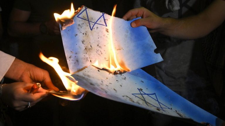 Ondata di attacchi antisemiti in Europa e America. Ma l’Italia pensa al Ddl Zan