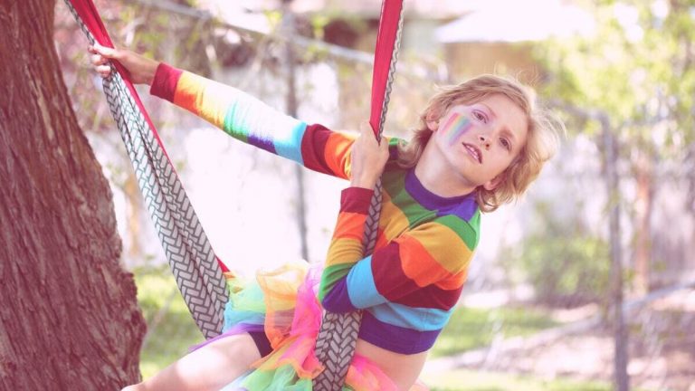 Come è nato lo scandalo della clinica inglese che sforna bambini trans