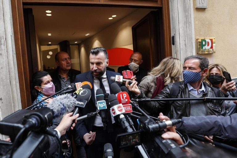 Il Senato stoppa il ddl Zan. E la Chiesa ribadisce il suo no