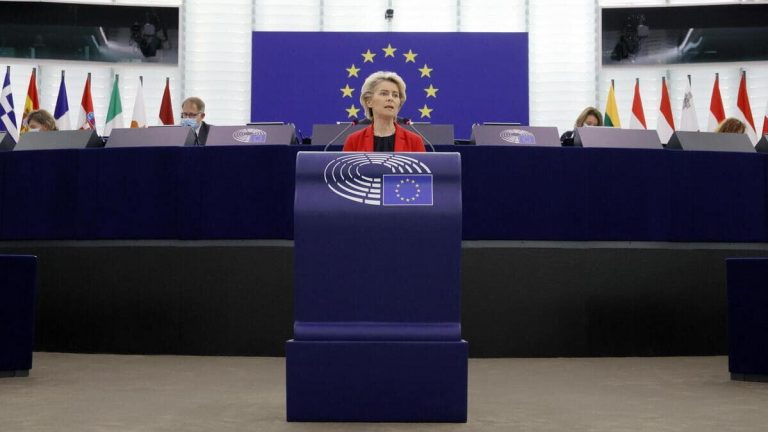 Per evitare catastrofi l’Ue dovrebbe rinviare il Patto di stabilità