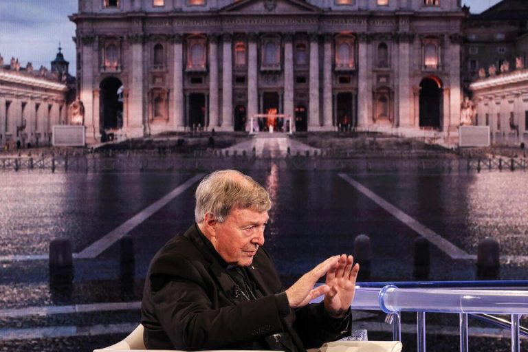 Cattolico, quindi colpevole. Pell: «Benedetto XVI mi scrisse che avrei pagato per questo»