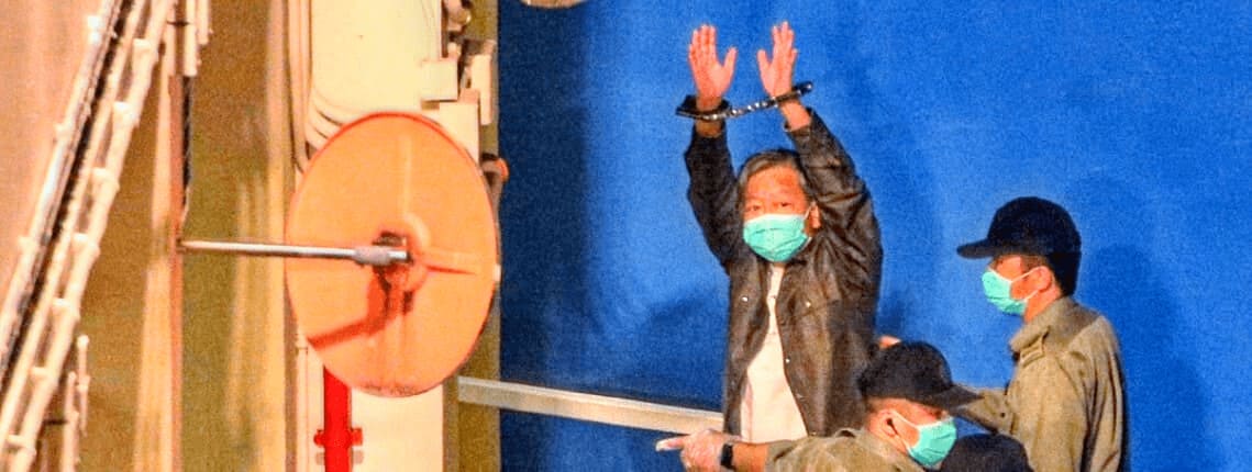 Lee Cheuk-yan viene tradotto in carcere a Hong Kong