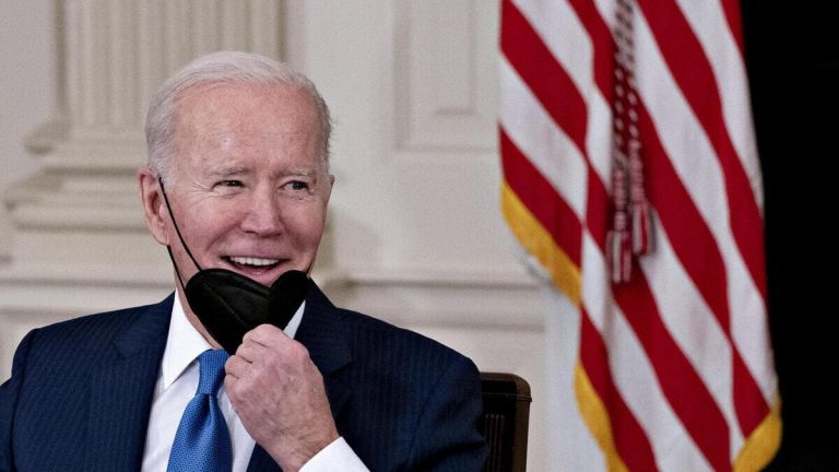 Biden “ruba” 7 miliardi all’Afghanistan: perfino il Washington Post s’indigna