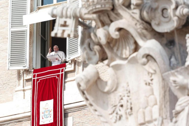 Il Papa spiega la consacrazione di Russia e Ucraina al cuore di Maria