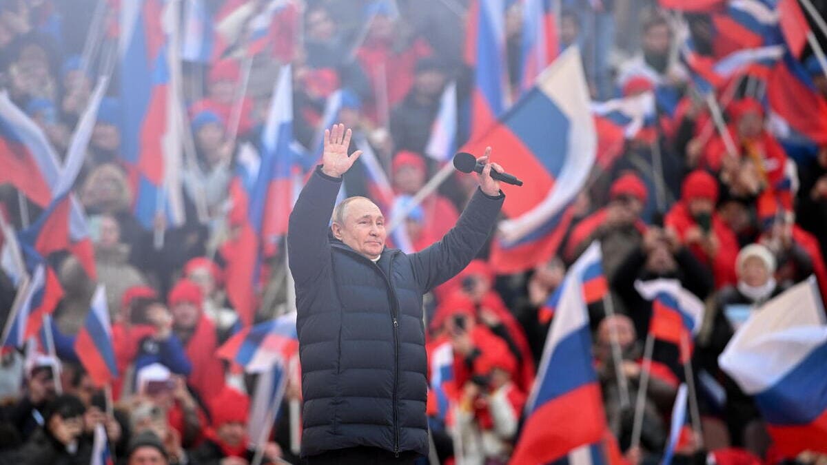 Vladimir Putin acclamato in Russia