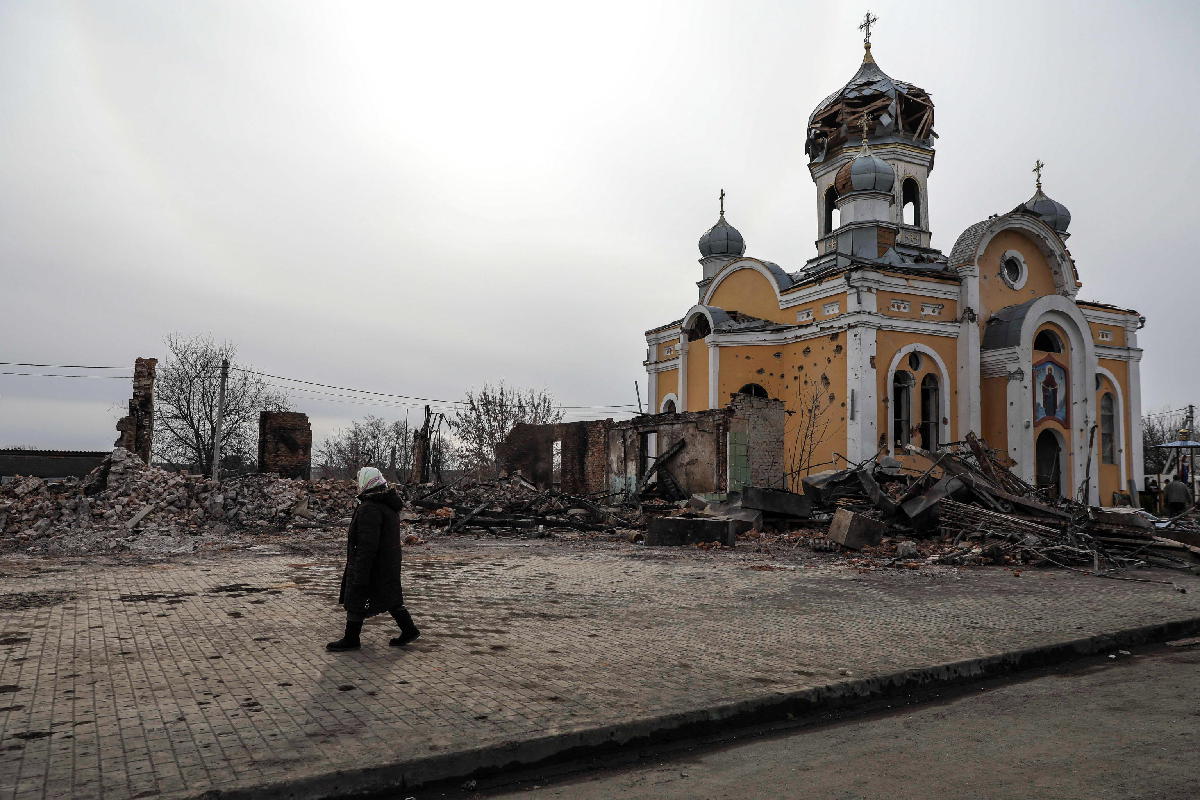 Una chiesa ortodossa a Malyn, Ucraina, danneggiata dai bombardamenti russi