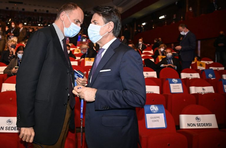 In crisi tocca affidarsi anche ai Letta e ai Conte. Non pretendete entusiasmo, però