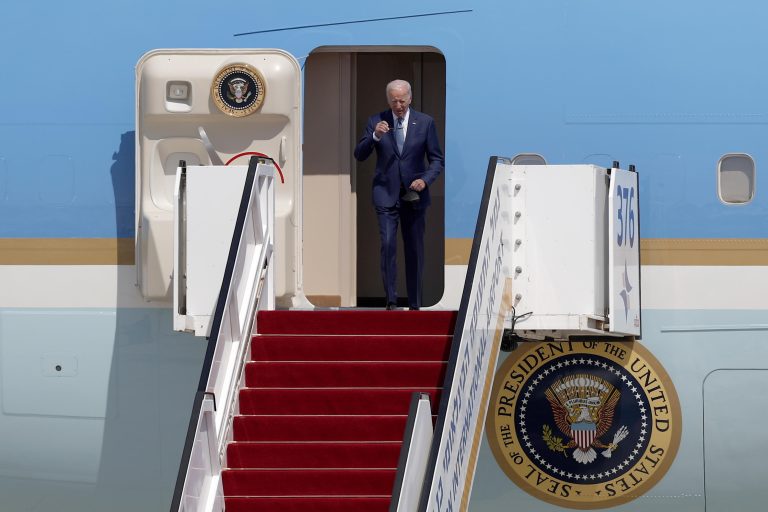 Cosa spera di ottenere Biden dal suo viaggio in Medio Oriente