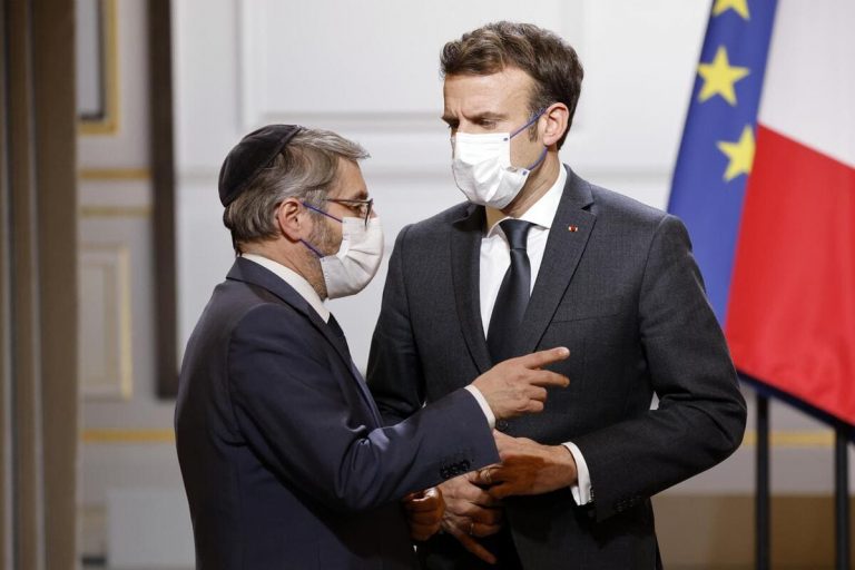 Il grande rabbino di Francia contro la «tragica lacerazione antropologica» dell’eutanasia