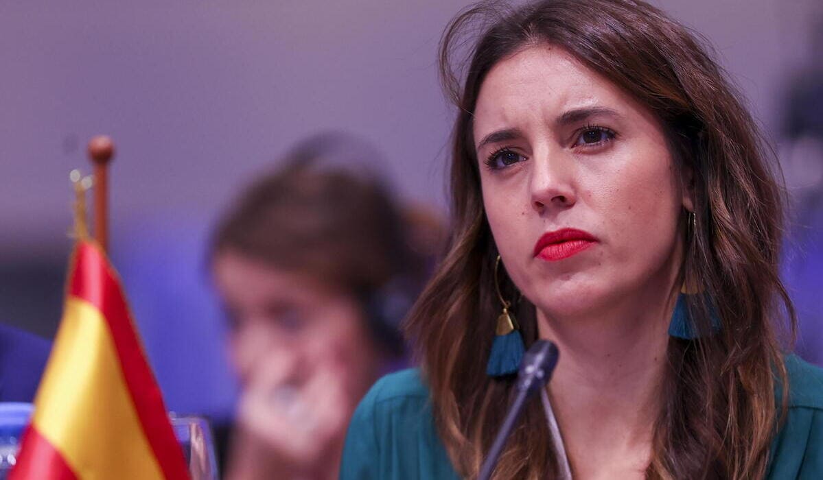 Il ministro dell’Uguaglianza Irene Montero, madrina della legge del “solo sì è sì”, o della libertà sessuale in Spagna