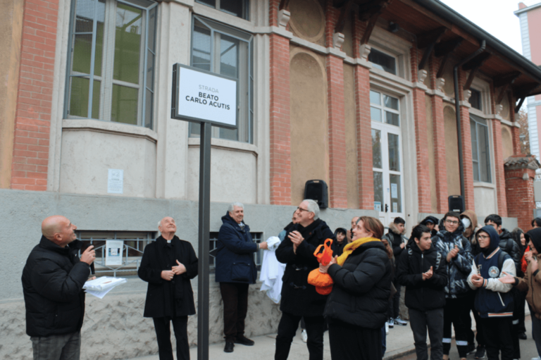 Galdus dedica lo spazio centrale della sua sede al beato Carlo Acutis