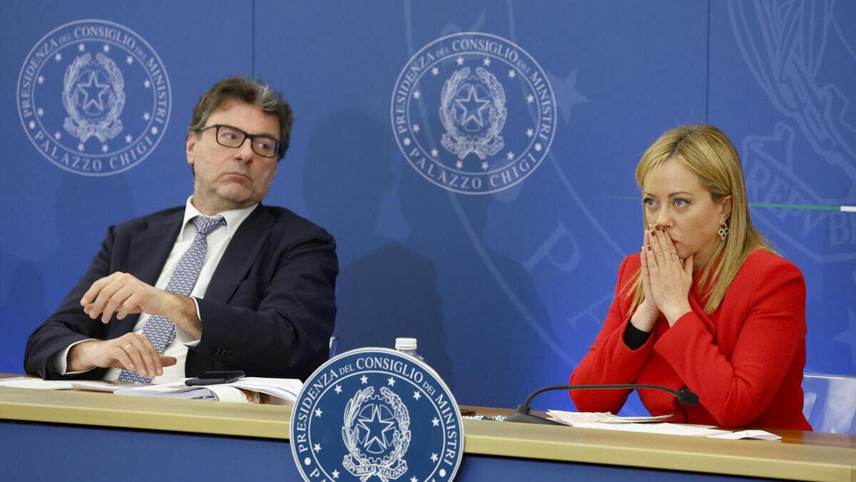 Giorgia Meloni e il ministro dell'economia Giancarlo Giorgetti