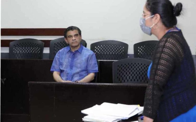 Nicaragua, il regime processa un vescovo per «associazione a delinquere e fake news»