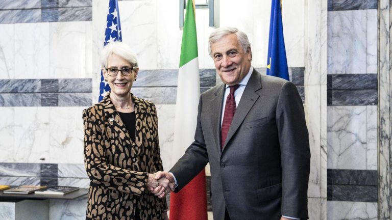 Il governo Meloni è tutto fuorché isolato nel mondo