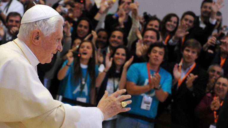 Cercare la verità, fuggire il relativismo. Il lascito di Benedetto XVI ai cattolici in politica