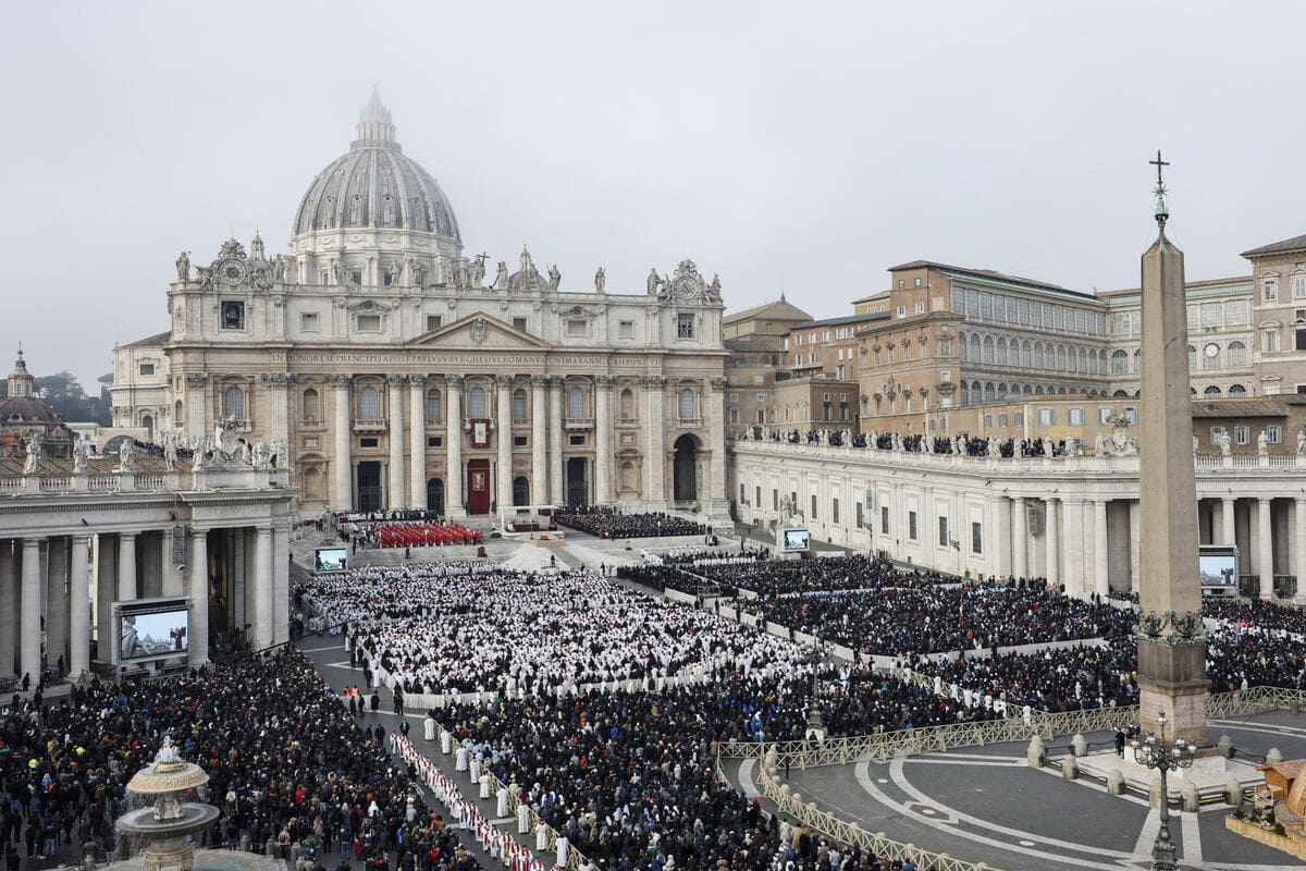 Benedetto XVI funerale