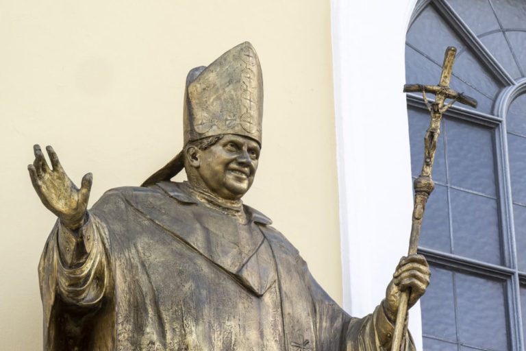 «Scienza e fede non sono in contrasto». Il testamento spirituale di Benedetto XVI