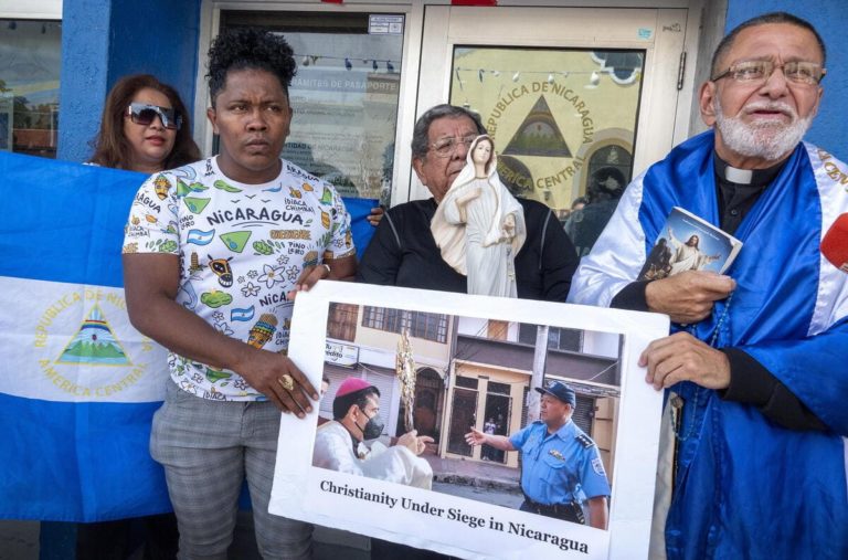 Nicaragua. La vendetta di Ortega contro il vescovo anti-regime: 26 anni di carcere
