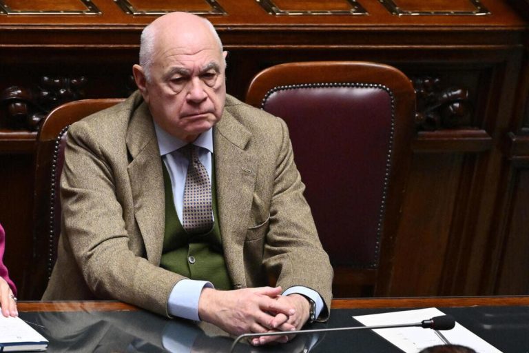 «Ultima chance per le riforme, ma serve un referendum per non farle fallire»