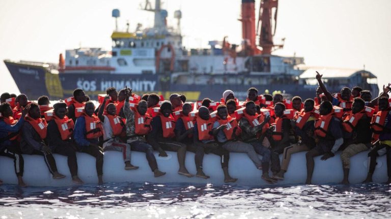 Migranti. Il patto approvato dall’Ue è vago e ambiguo