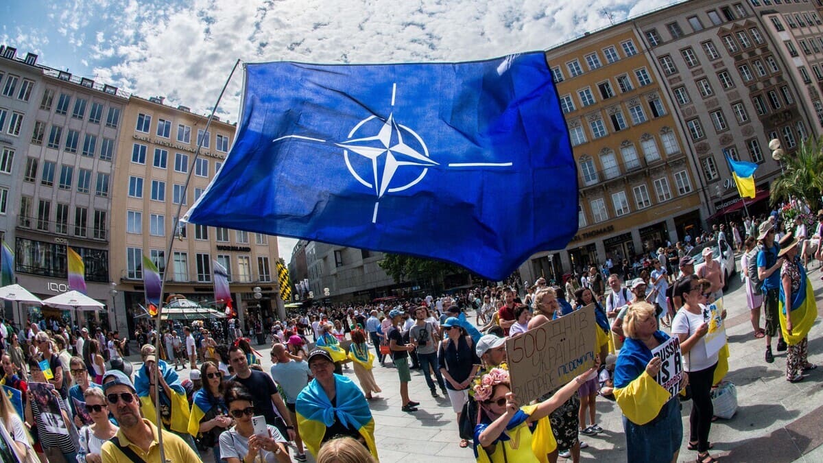 Manifestazione in Germania a favore dell'ingresso dell'Ucraina nella Nato