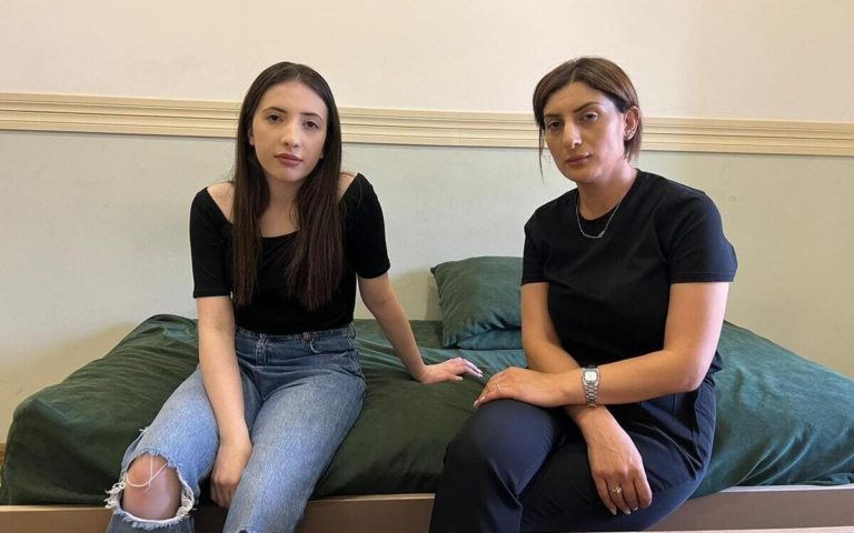 Tra i profughi fuggiti dall’Artsakh. «Non torneremo mai più nelle nostre case»