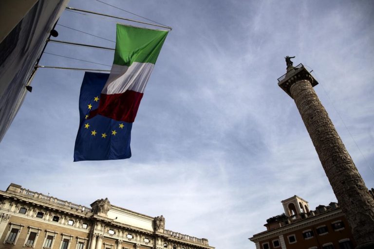 «Basta bonus, sconti fiscali e agevolazioni. Aiutiamo le imprese»
