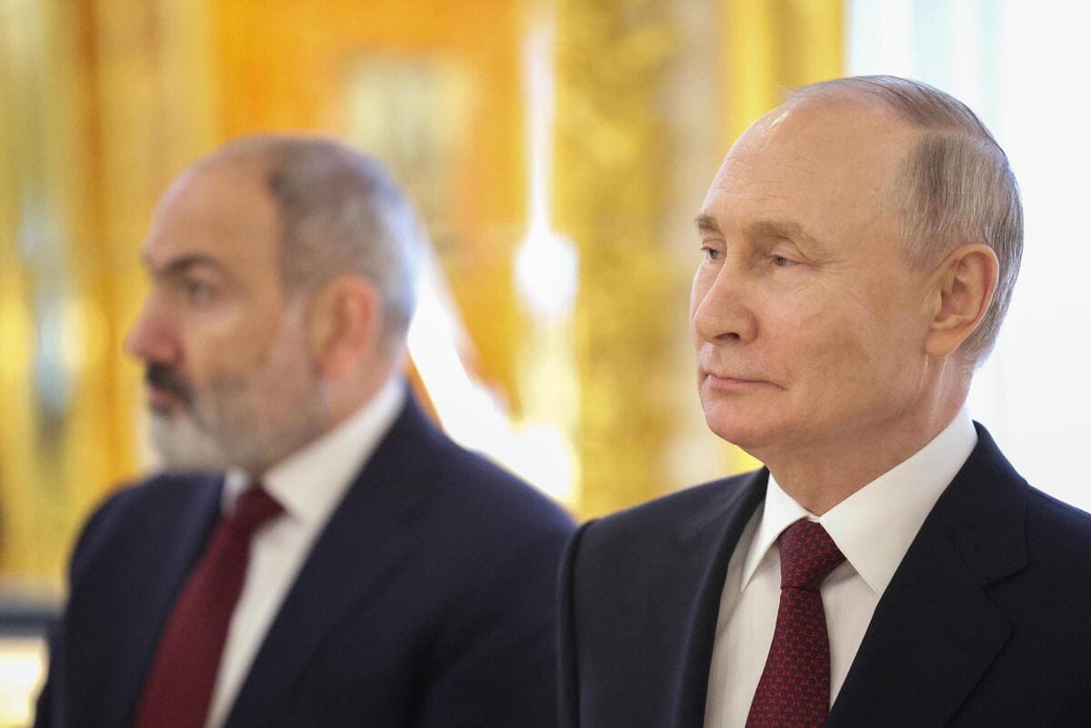 Nikol Pashinyan Vladimir Putin Russia Armenia Caucaso