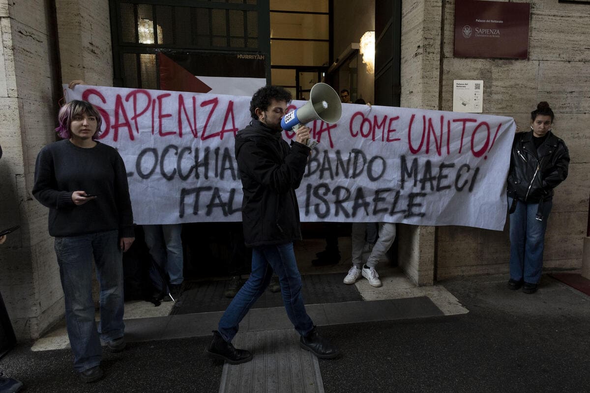 Sapienza occupazione rettorato collettivi Israele