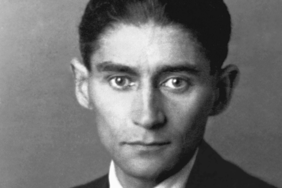 Franz Kafka in una foto scattata probabilmente nel 1923
