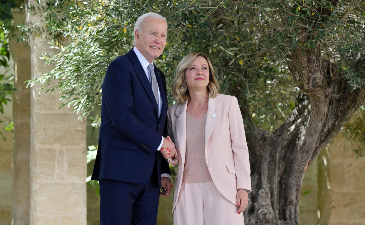 Il presidente americano Joe Biden e la premier italiana Giorgia Meloni al G7 di Borgo Egnazia in Puglia, 13 giugno 2024