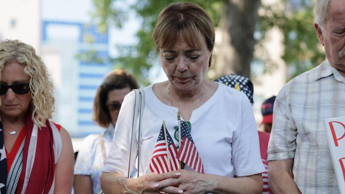 Veglia di preghiera a Milwaukee dopo il tentato assassinio di Donald Trump