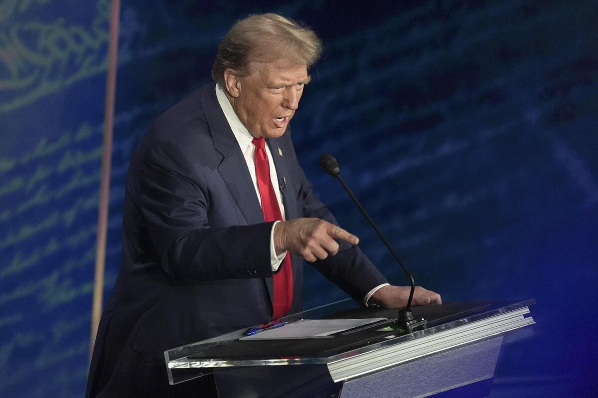 Il candidato repubblicano Donald Trump al dibattito televisivo sul canale Abc, 10 settembre 2024 (Ansa)
