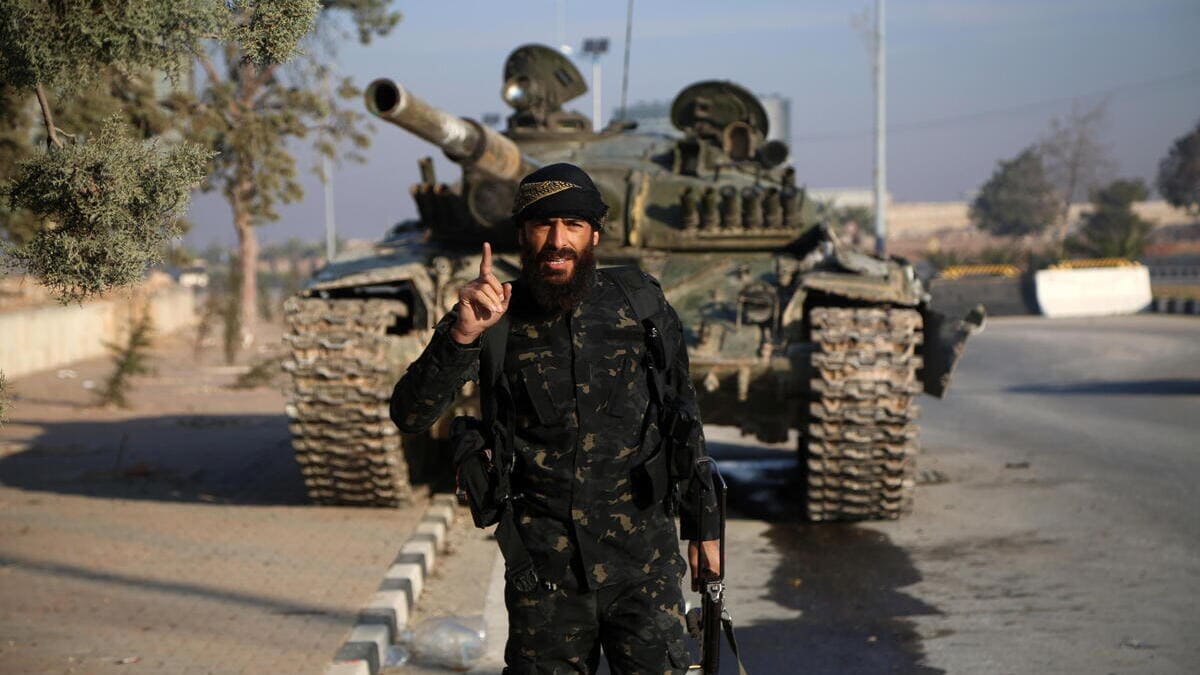 I jihadisti di Hayat Tahrir al-Sham controllano la città di Aleppo in Siria
