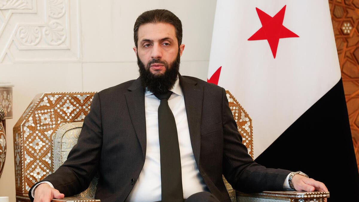 L'autoproclamato presidente della Siria, Ahmed al-Sharaa, meglio conosciuto con il suo nom de guerre Abu Muhammad al-Jolani